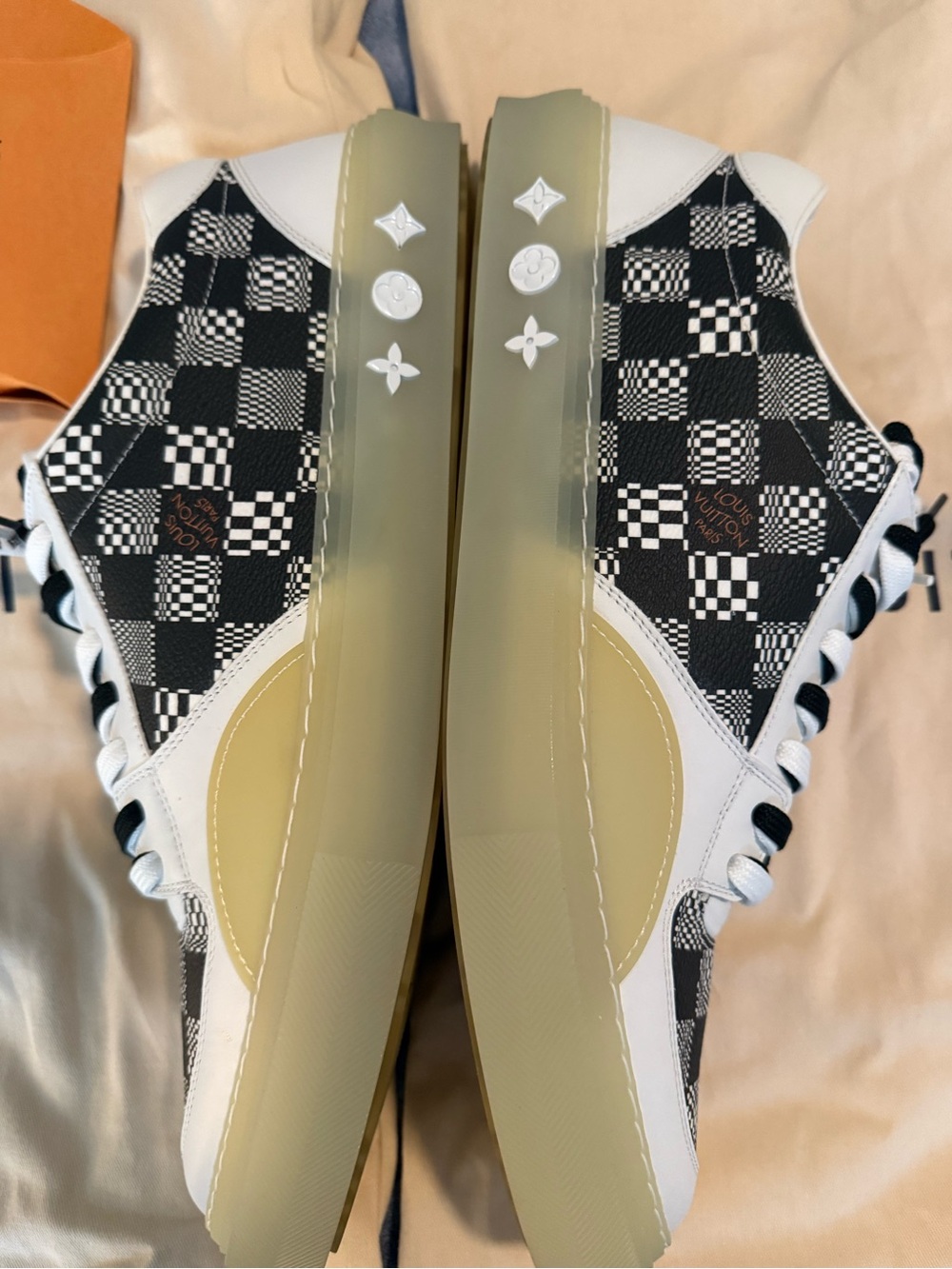 Louis Vuitton Black White Checkerboard Sneakers with clear Sole us 14 - Picture 11 of 11